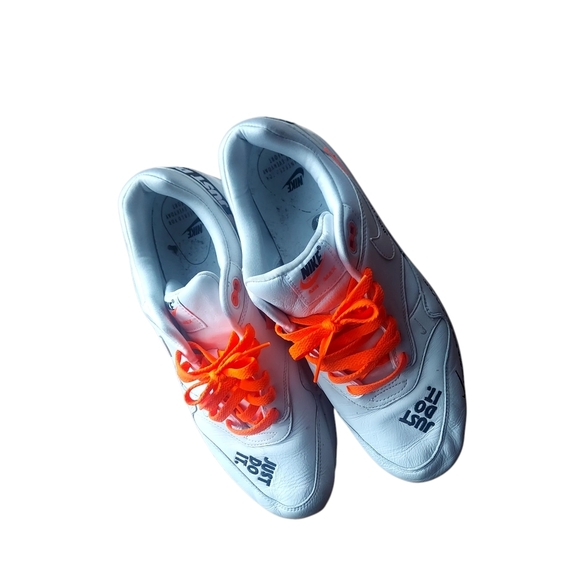 Nike White Sneakers with Orange‎ Laces - Picture 2 of 12